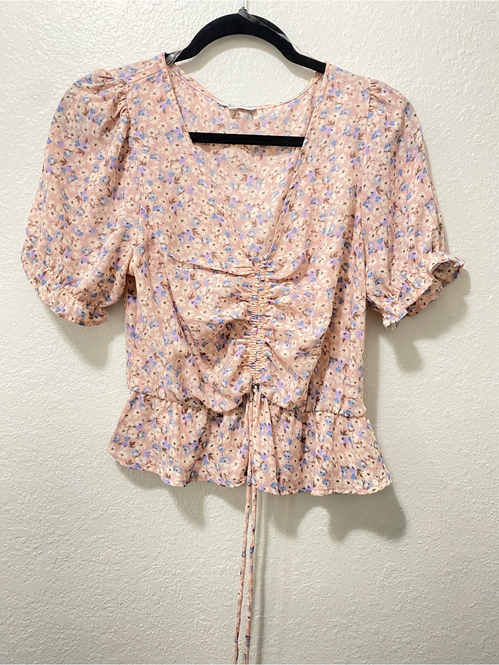 Floral Ruched V-Neck Peplum Top - Blush Pink